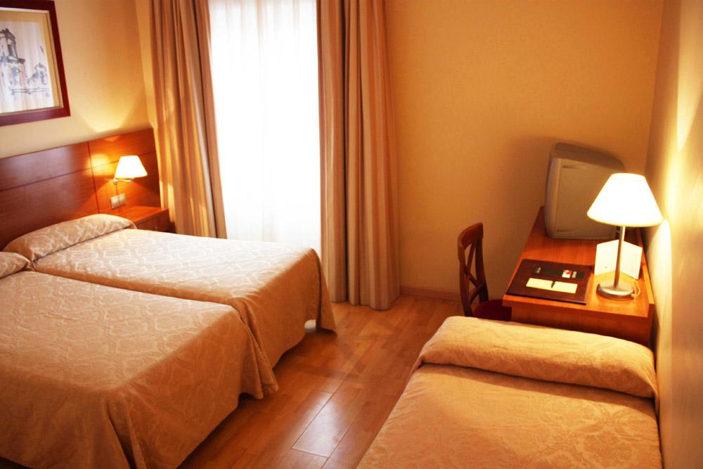 Hotel Palacios Alfaro Luaran gambar