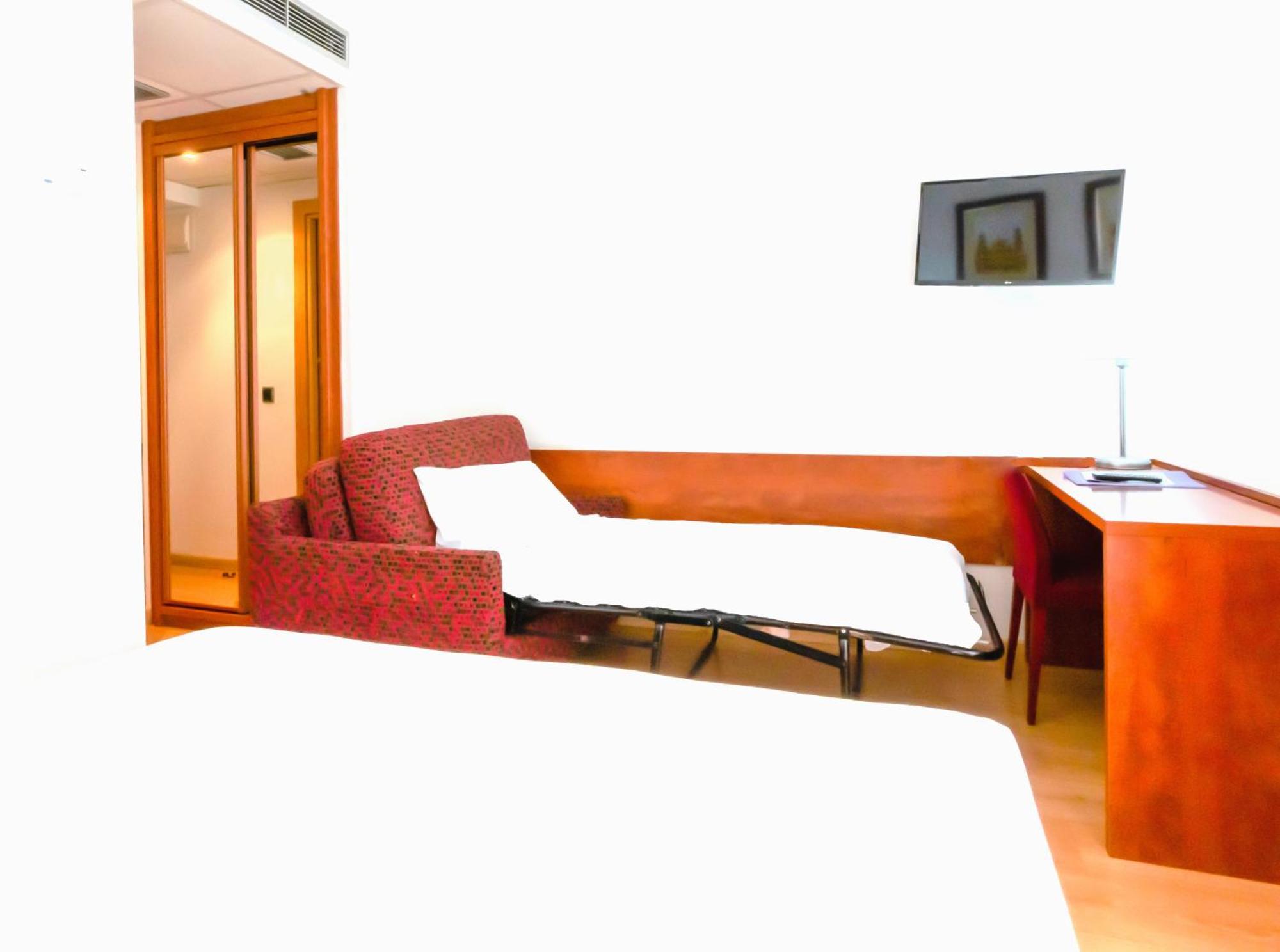 Hotel Palacios Alfaro Luaran gambar