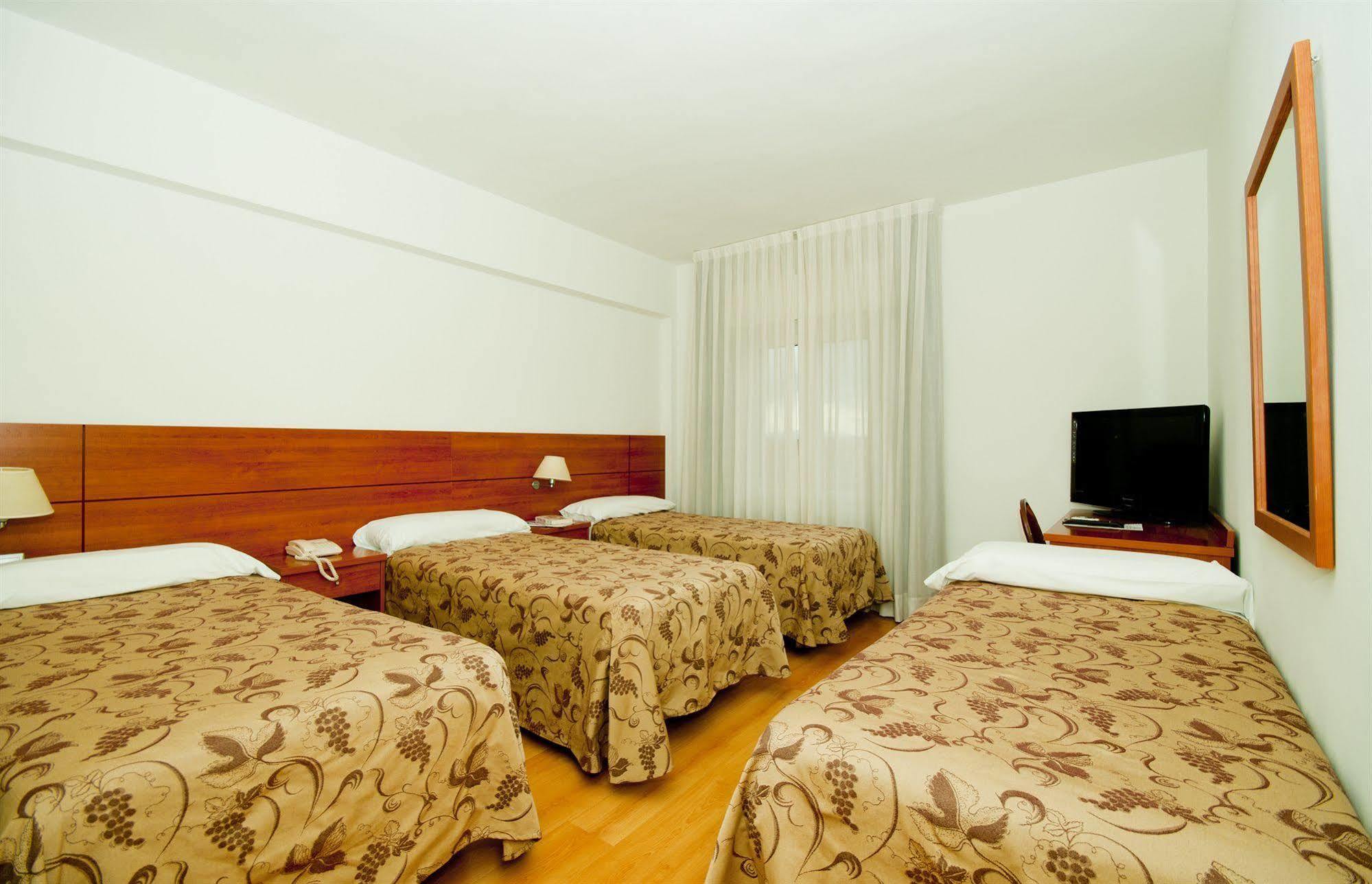 Hotel Palacios Alfaro Bilik gambar